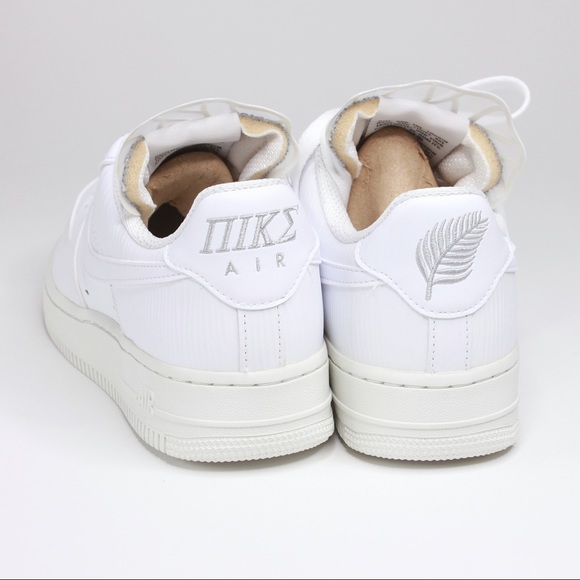 Women’s Nike Air Force 1 Goddess of Victory - Picture 4 of 7